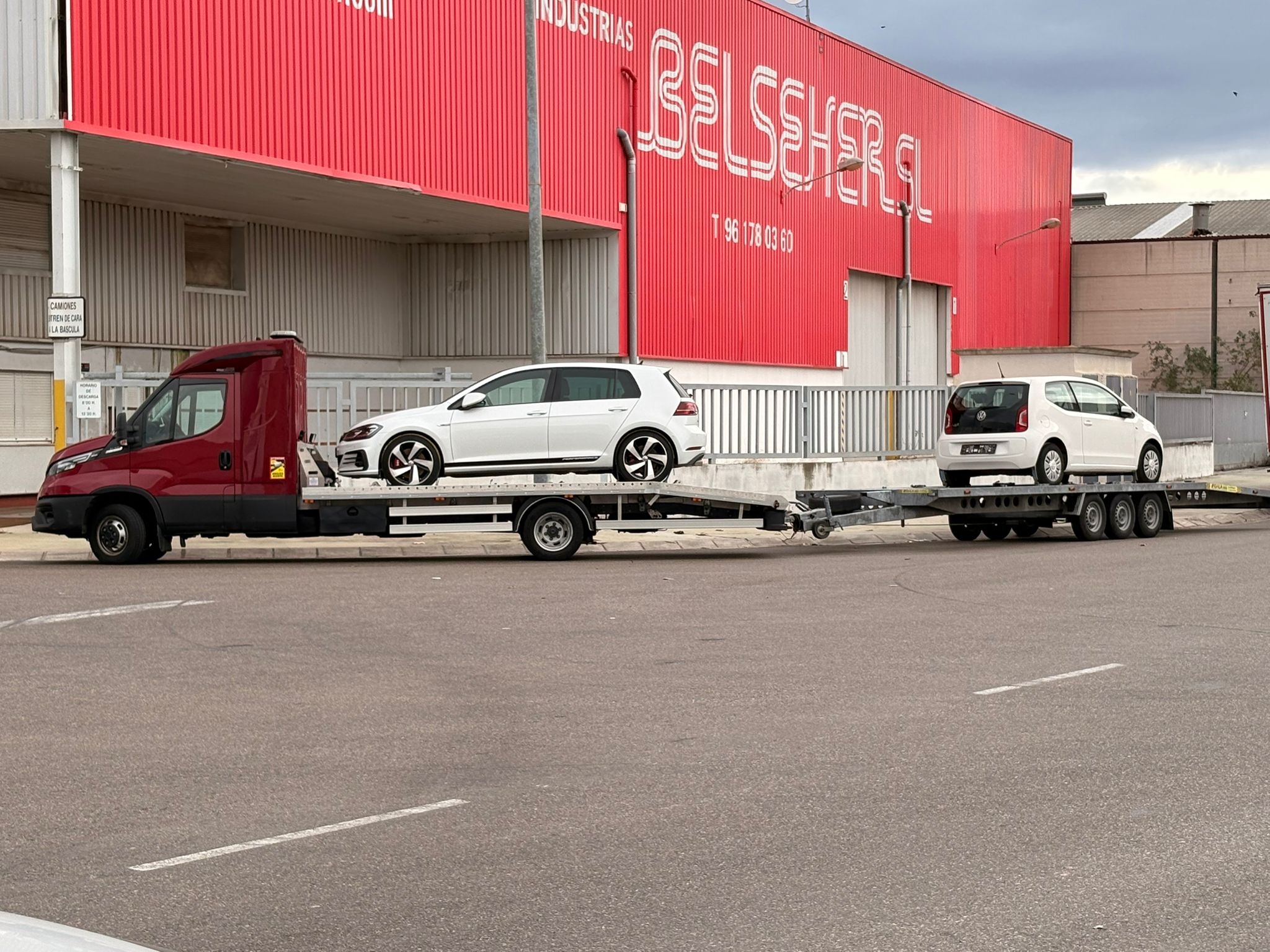 Masina sport transportata